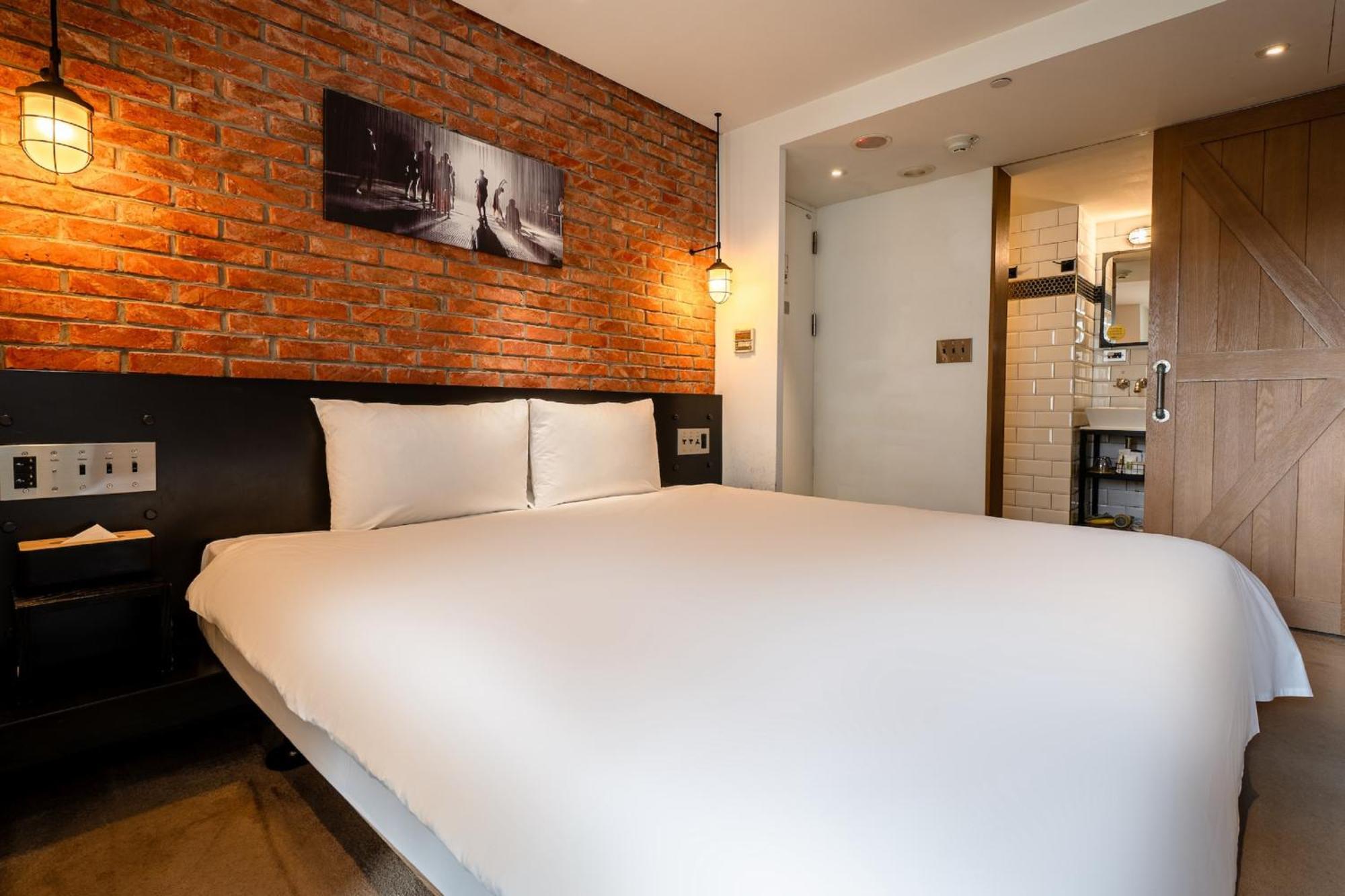 Check Inn Taipei Songjiang Exterior photo