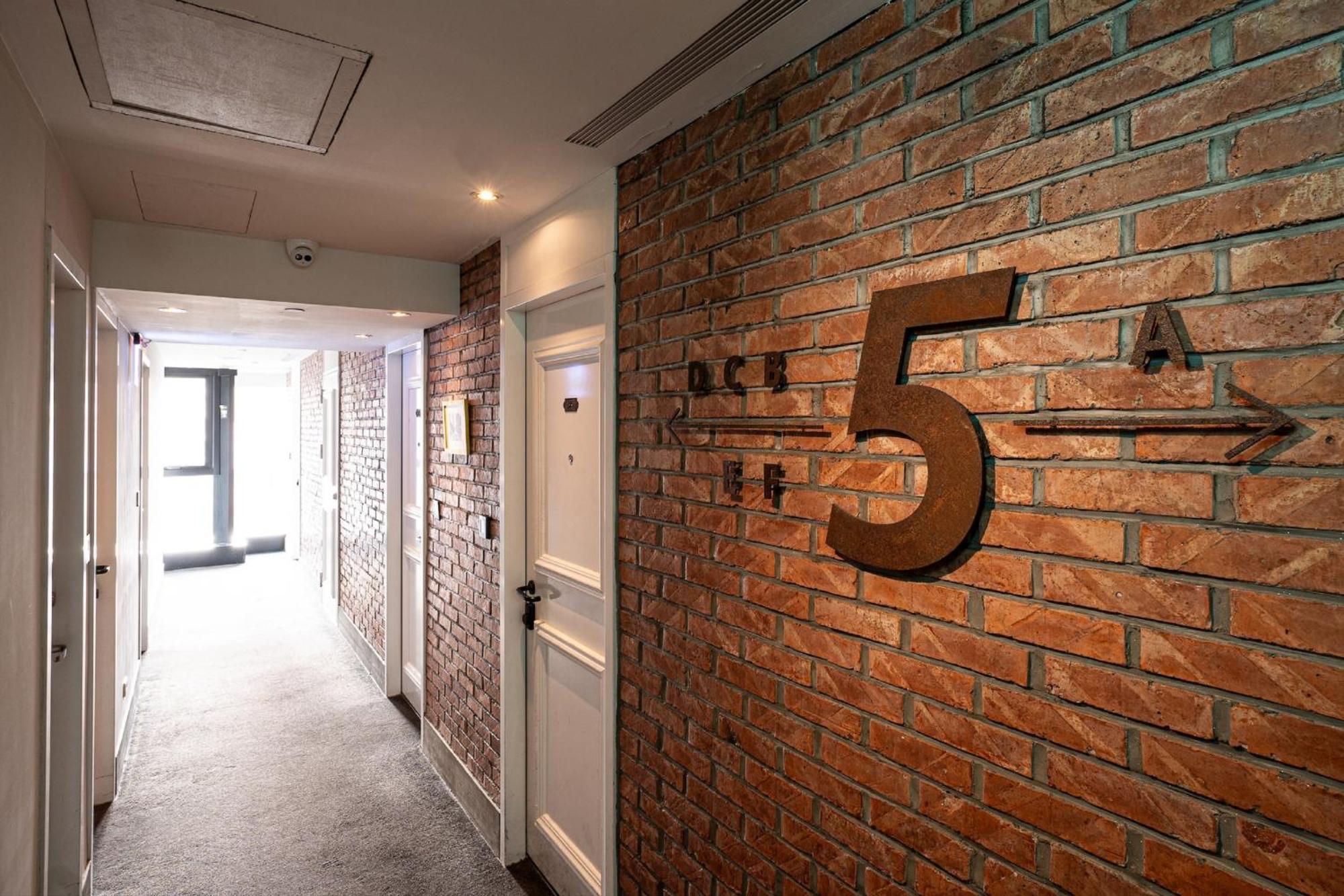 Check Inn Taipei Songjiang Exterior photo